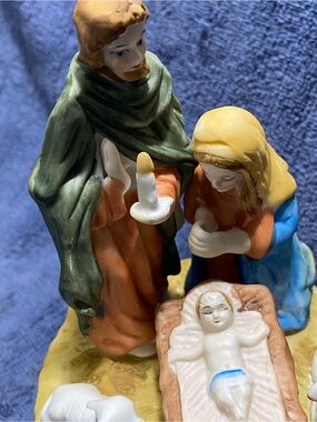 Hand-Painted Nativity Scene Figurine Set - Multi-Color